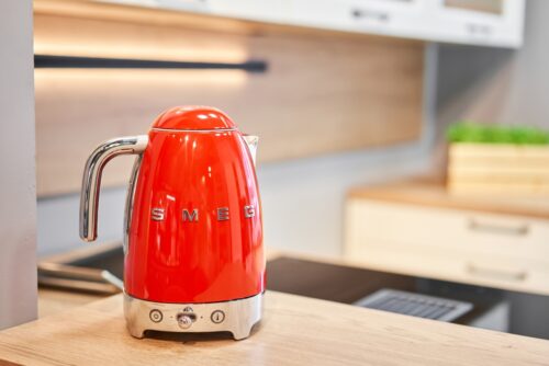 Comment choisir une cafetière italienne électrique DeLonghi